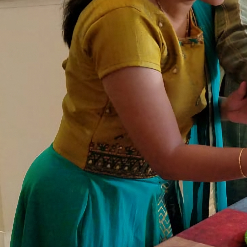 Designer Indian Salwar Suit for Parties – Elegant & Eye-Catching! - Picture 7 of 14